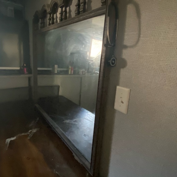 Fully Functional Wooden Dresser | NJ LOCAL PICKUP - Picture 5 of 9